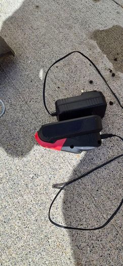 qualcast strimmer and battery