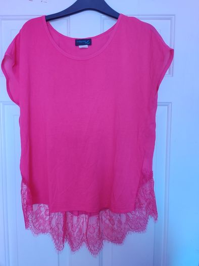Creation L pink top with lace size UK12 EU40 Perfect condition Postage included