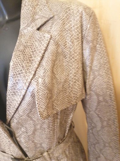 Women's Coat River Island Trench Faux Leather Size 16