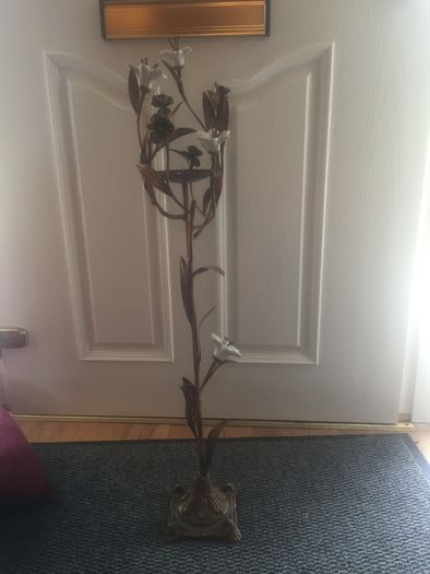 Rustic candle holder