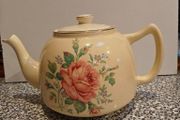 Vintage early 1930s 40s Arklow teapot