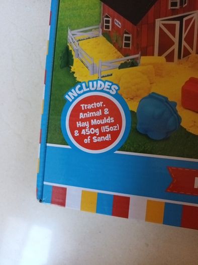 Little Tikes Play Sand & Farm Set.  Age  3+ Years. B.N.W.T