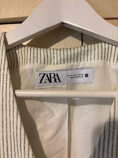 Zara Ladies Waistcoat Top  - Creamy white with Green Stripe - Size M - Unworn