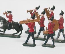 1930s lead soldier marching band