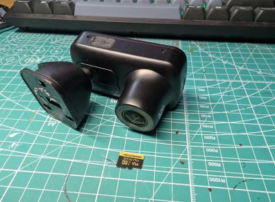Nextbase 320xr+ Front Dash Cam with 32GB SD Card