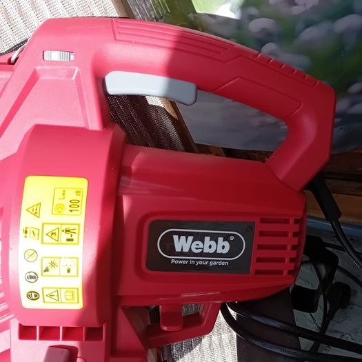 Webb Leaf Blower