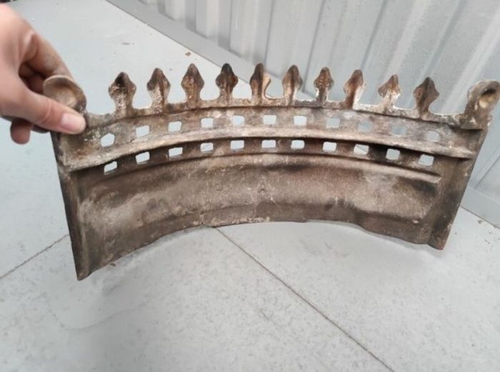 Edwardian cast iron fireplace insert