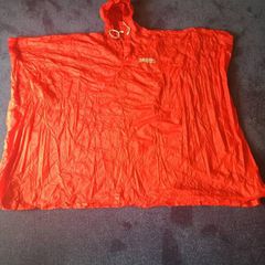 Rain Poncho/GlowSticks/Sunglasses