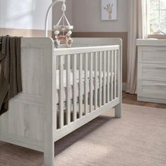 Mamas & Papas Atlas 2 in 1 Convertible Cot bed Toddler Bed