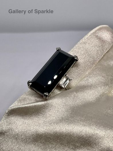 Black Spinel and White Topaz.