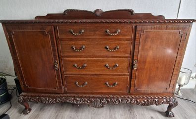 sideboard
