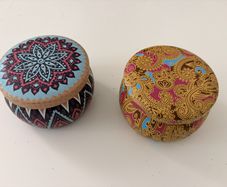 Colourful Candles - Lavender x 1 Lemon Scent x 1