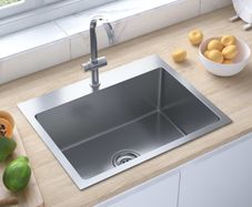Handmade Kitchen Sink with Faucet Hole Stainless Steel