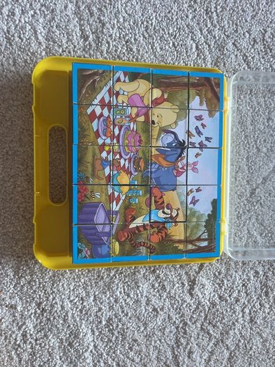 Junior Disney Winnie the Pooh cube jigsaw