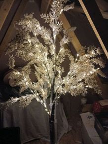 Light up tree