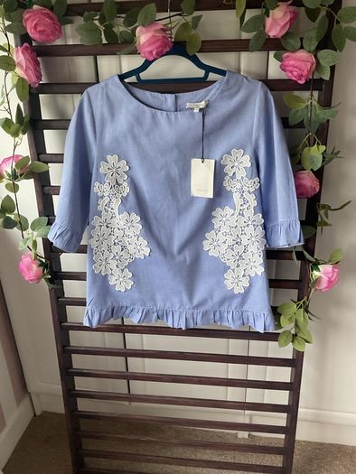 top short sleeve  Lenny b short sleeve T1 button back top