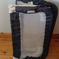 Travel child bed safety guard