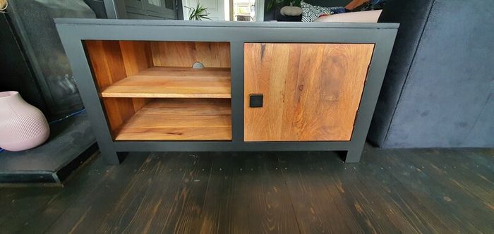 Solid Wood TV / Multimedia Unit