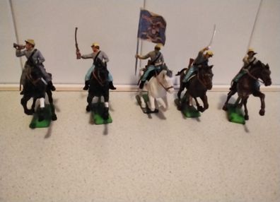 soldiers