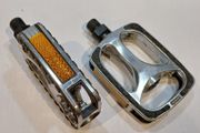 bicycle pedals