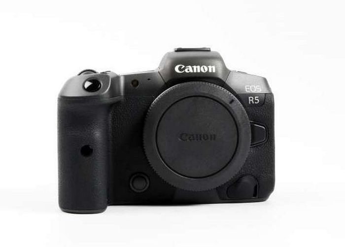 Canon EOS R5 - Body Only - Brand New!