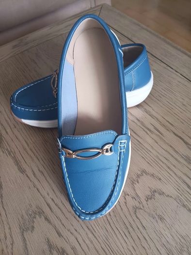 Loafer style Shoes
