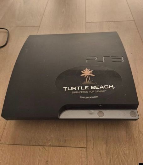 Ps3 without cables. Does not read discs.