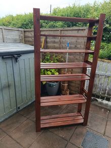 Shelving unit