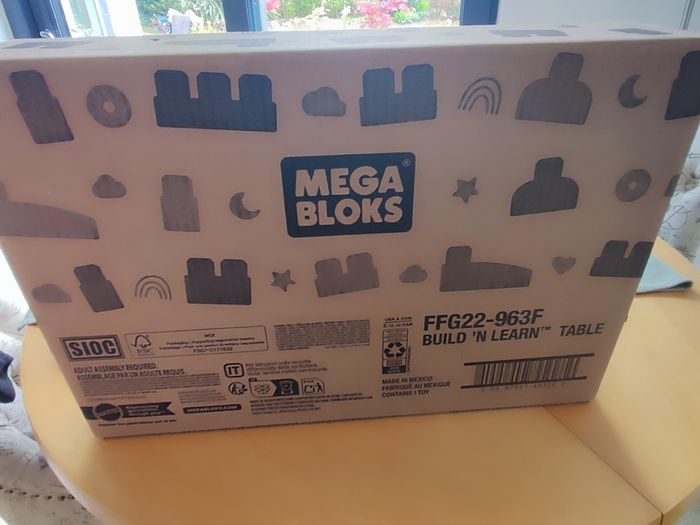 Mega Blocks