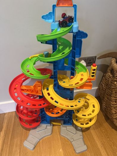 little people city skywalk car tower fisher price