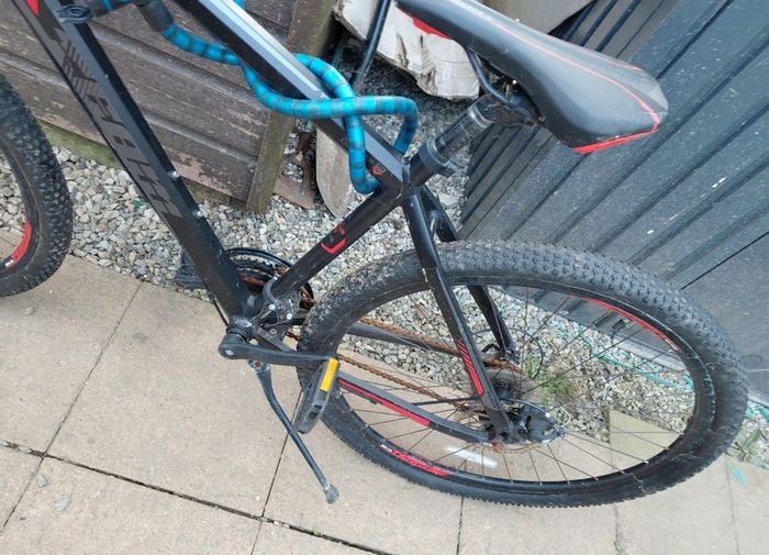 mountain bike (used) 28"