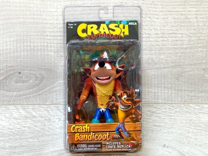 Deluxe Crash Bandicoot With Jet Pack Figure From Activision & Neca - SEALED