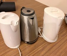 3 Kettles