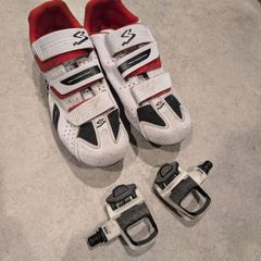 Look Cycling Shoes and Pedals