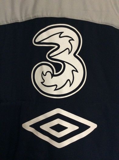 Ireland Football. Official Republic Of Ireland Mens Size Large Umbro Bench Coat Sideline Coat. Not A Jersey. Collect In Dublin Or Receive Via Post.