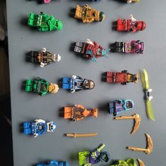 Massive lego minifigure lot