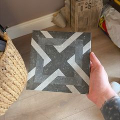tiles 1x box