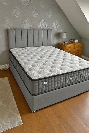 Double Bed with drawers storage