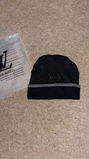 Louis Vuitton hat