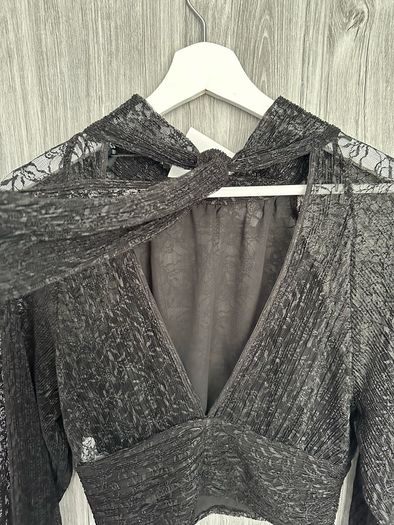 Bnwt Zara Top - S