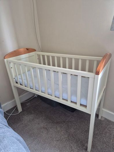 cot
