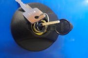 Waso locking fuel cap