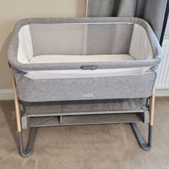 Mamas & Papas Lua Bedside Crib Grey and Carry Bag