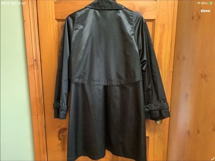 Coat Black fits size Large fits size 18