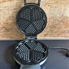 Waffle maker
