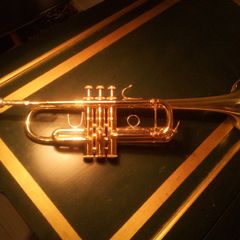 Bach Stradivarius Model 239 (in C) Professional trumpet