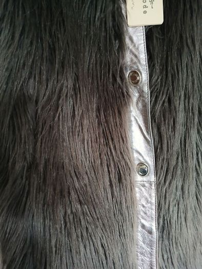 Urbancode London coat Genuine leather& faux fur New with tags