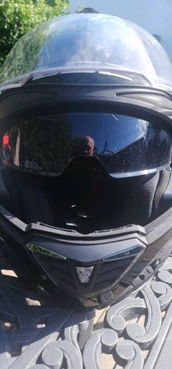 Motorcycle helmet