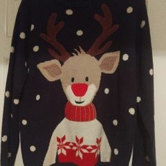 Christmas jumper size medium