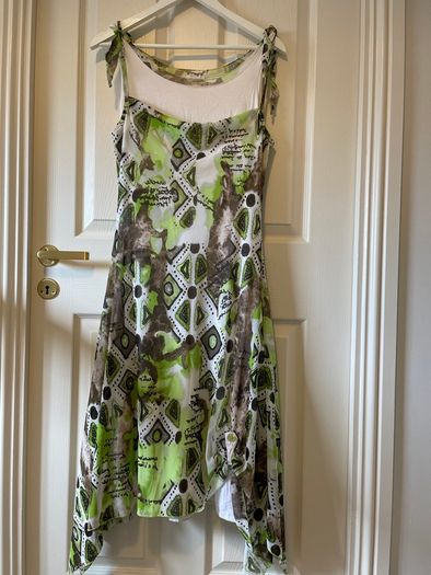 Lime Green and White Dress (Size 10-12)